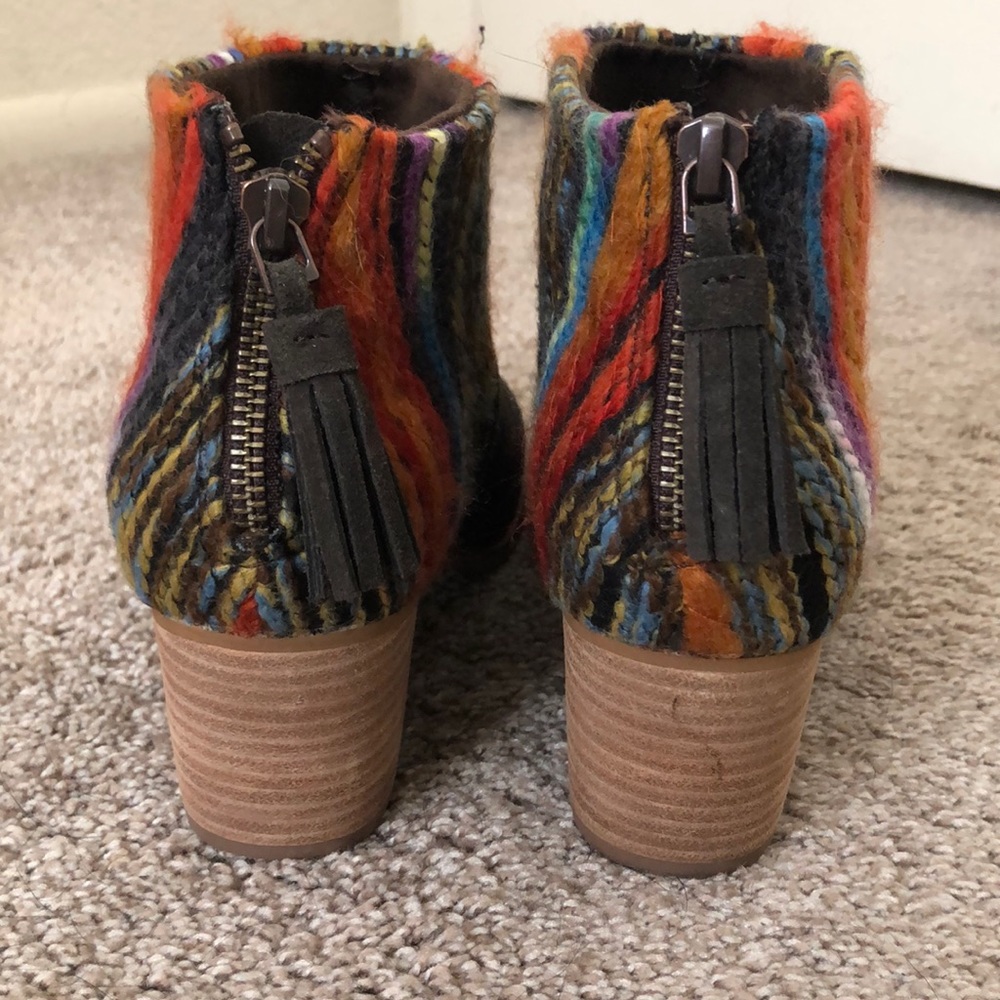 🎉HP🎉{TOMS} Leila multicolored bootie - Picture 2 of 4